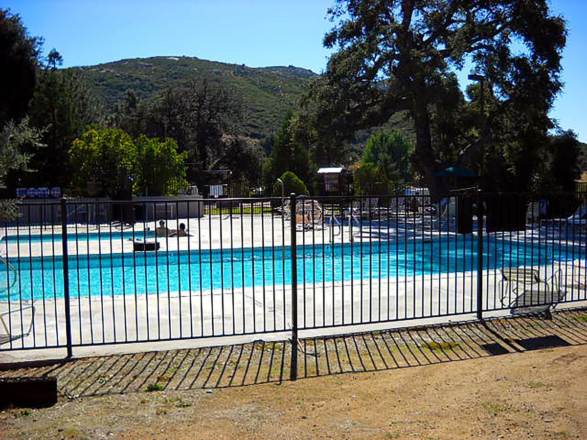 Oakzanita Springs Camping Resort Cottage 4 Descanso Екстериор снимка